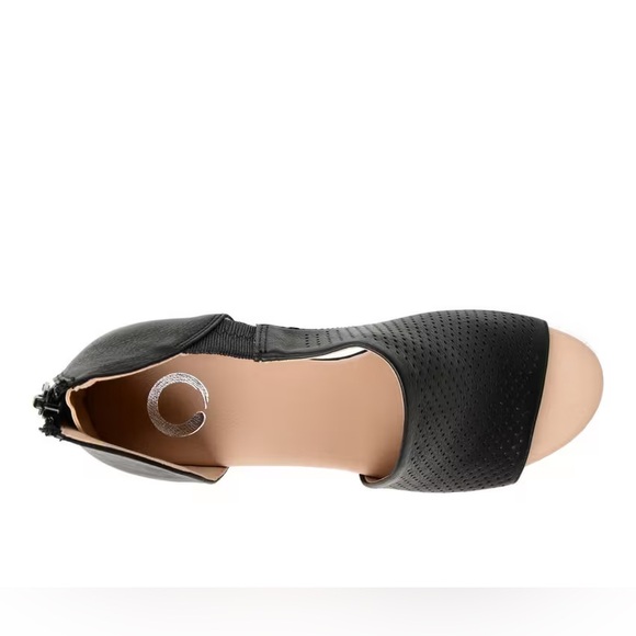 Journee Collection Aretha Wedges - Black - Picture 6 of 10